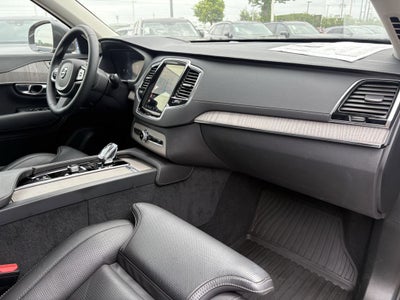 2025 Volvo XC90 B6 Ultra