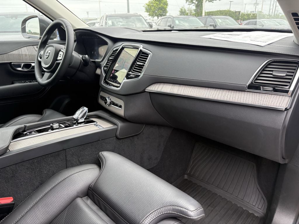 2025 Volvo XC90 B6 Ultra