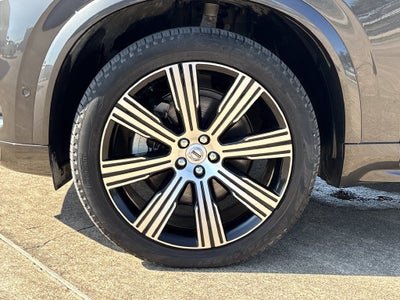2024 Volvo XC90 B6 Plus Bright Theme