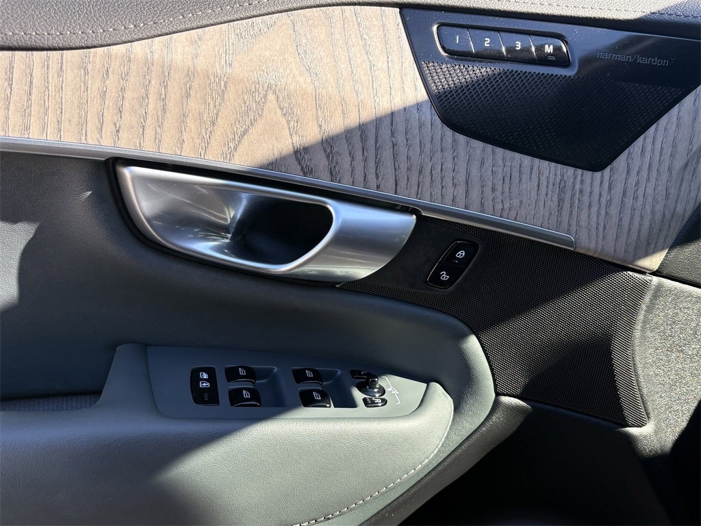 2024 Volvo XC90 Ultimate