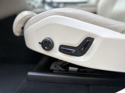 2022 Volvo XC60 B6 Inscription