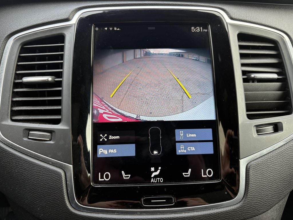 2020 Volvo XC90 T5 Momentum