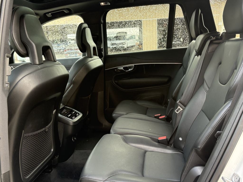 2020 Volvo XC90 T5 Momentum