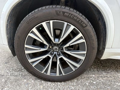 2020 Volvo XC90 T5 Momentum