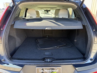 2021 Volvo XC40 Momentum