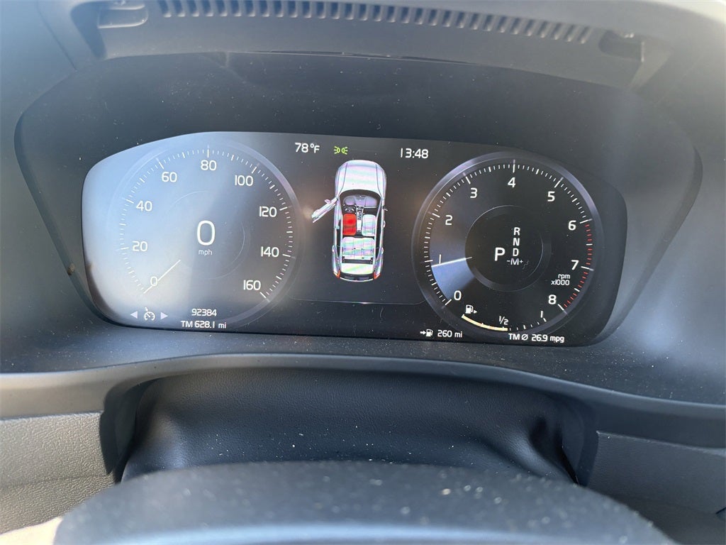 2020 Volvo XC40 Momentum