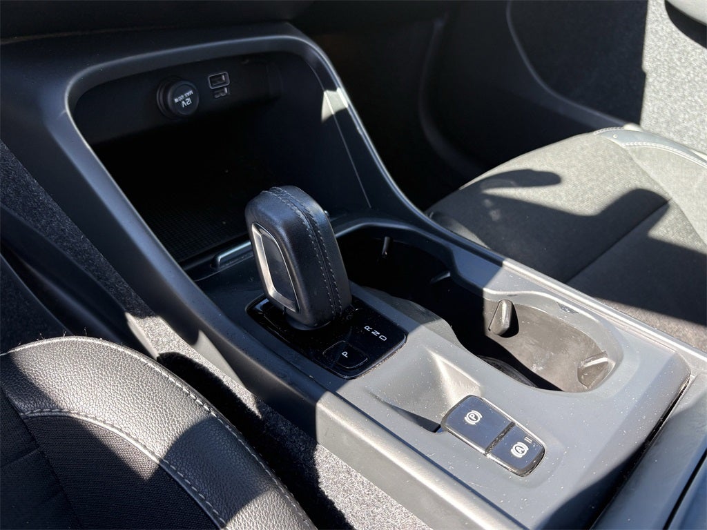 2020 Volvo XC40 Momentum