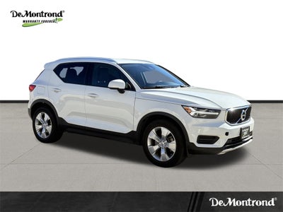2020 Volvo XC40 Momentum