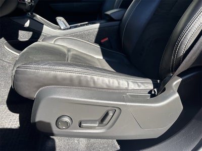 2021 Volvo XC40 R-Design