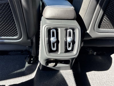 2021 Volvo XC40 R-Design