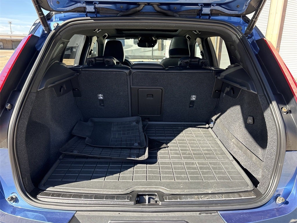 2021 Volvo XC40 R-Design