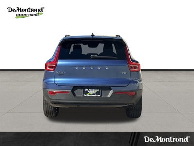 2021 Volvo XC40 R-Design