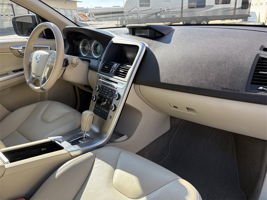 2011 Volvo XC60 T6
