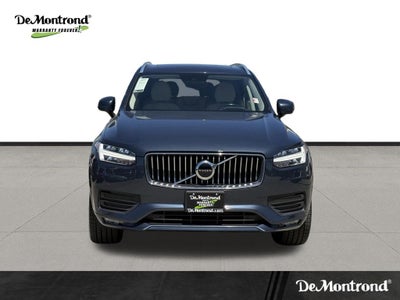2022 Volvo XC90 T6 Momentum