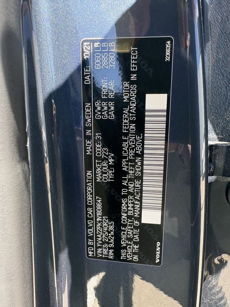 2022 Volvo XC90 T6 Momentum