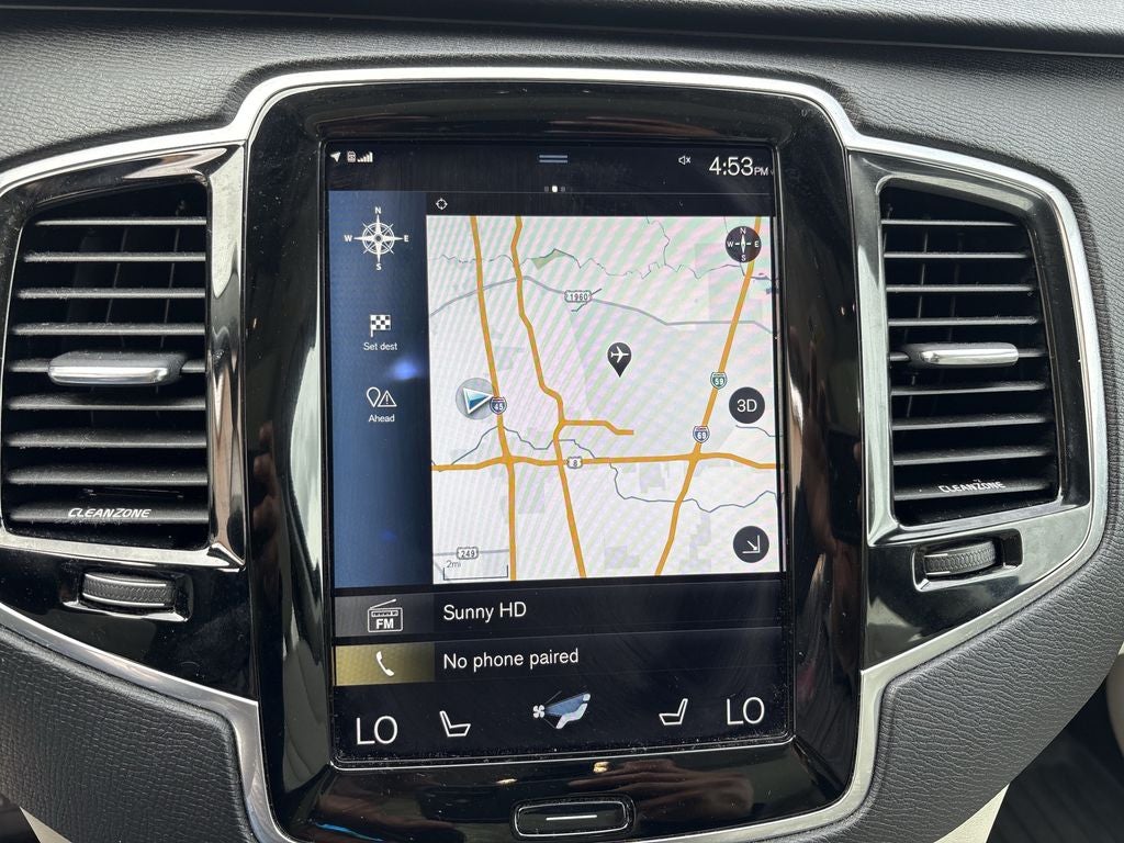 2016 Volvo XC90 T6 Momentum