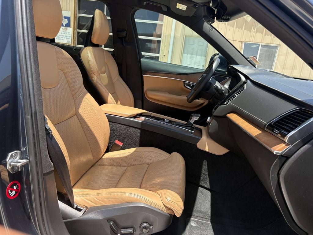 2018 Volvo XC90 T6 Inscription