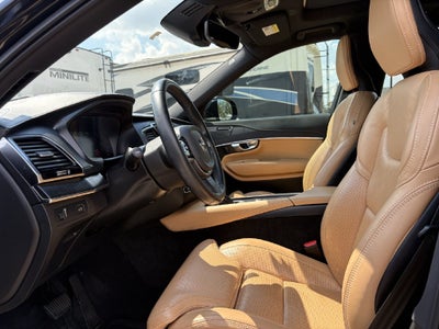 2022 Volvo XC90 T6 Inscription