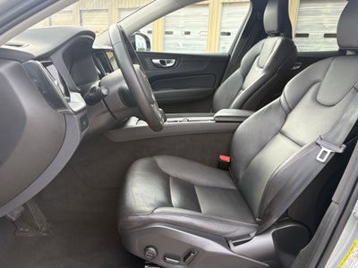 2024 Volvo XC60 B5 Core
