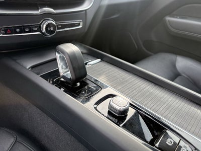 2024 Volvo XC60 B5 Core