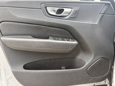 2024 Volvo XC60 B5 Core