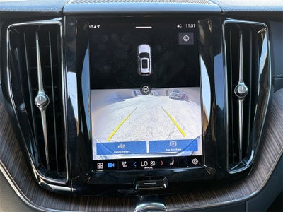 2022 Volvo XC60 B5 Inscription