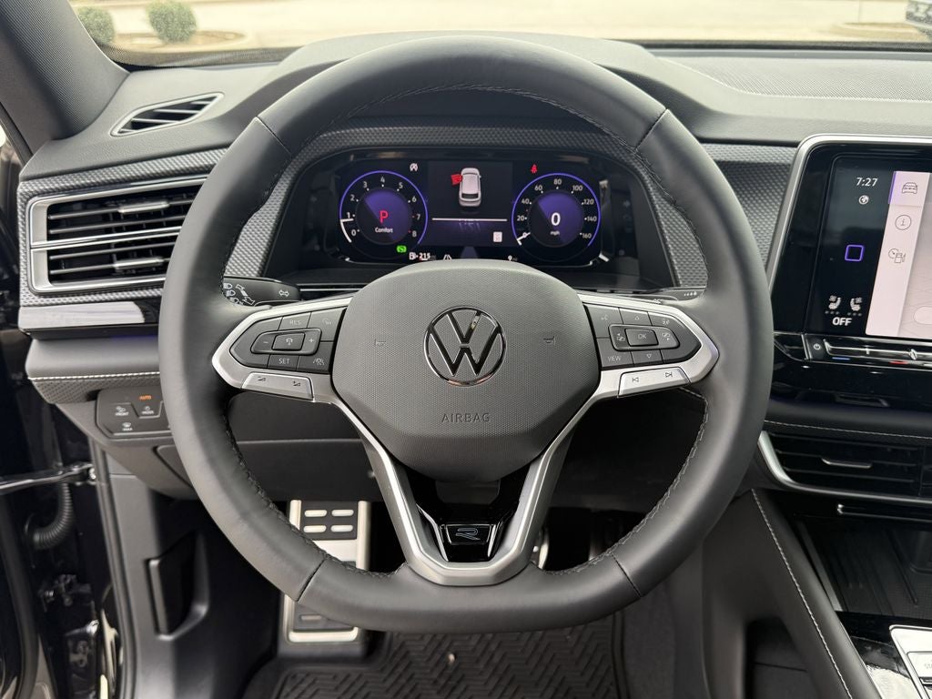 2026 Volkswagen Atlas Cross Sport 2.0T SEL R-Line Black