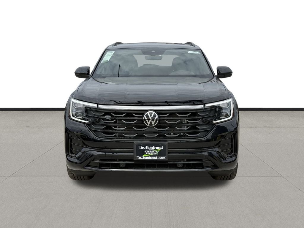 2026 Volkswagen Atlas Cross Sport 2.0T SEL R-Line Black