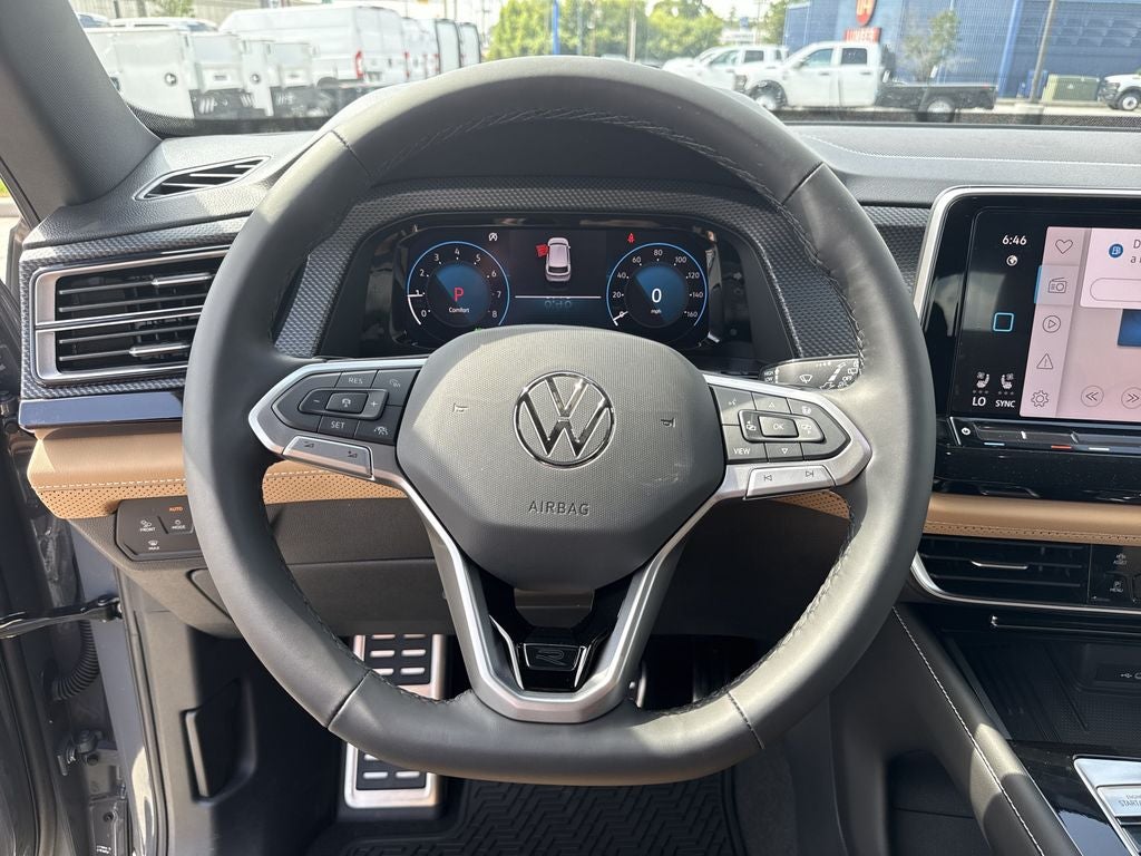 2026 Volkswagen Atlas Cross Sport 2.0T SEL R-Line Black