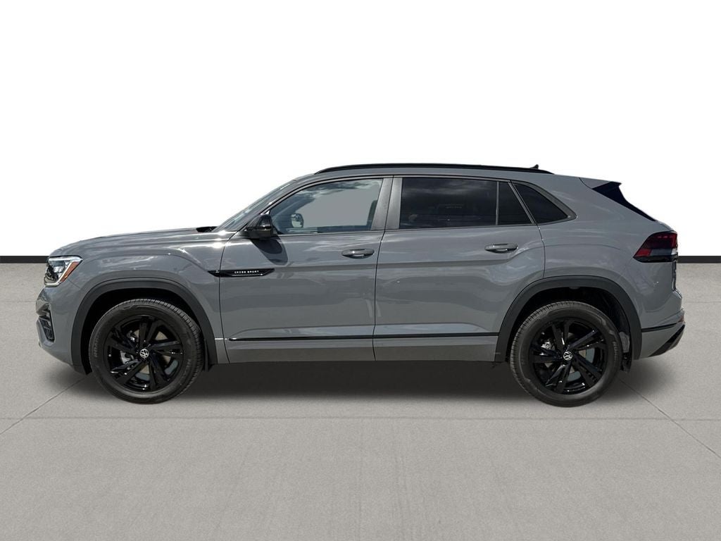 2026 Volkswagen Atlas Cross Sport 2.0T SEL R-Line Black