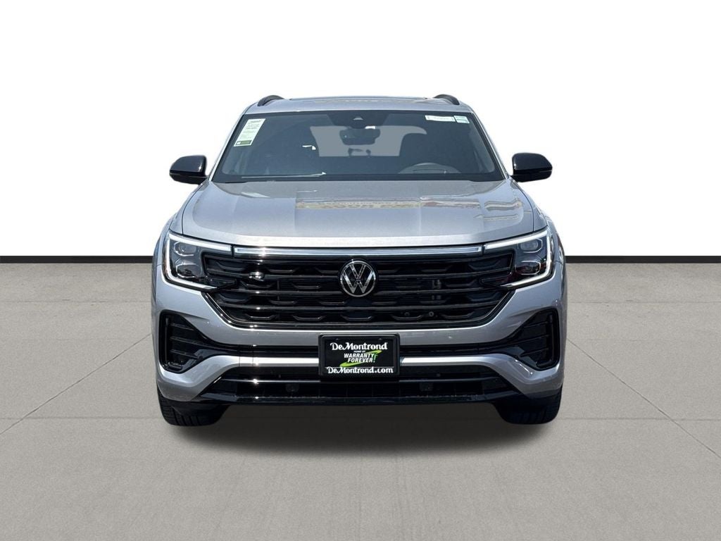2026 Volkswagen Atlas Cross Sport 2.0T SEL R-Line Black