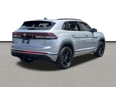 2026 Volkswagen Atlas Cross Sport 2.0T SEL R-Line Black