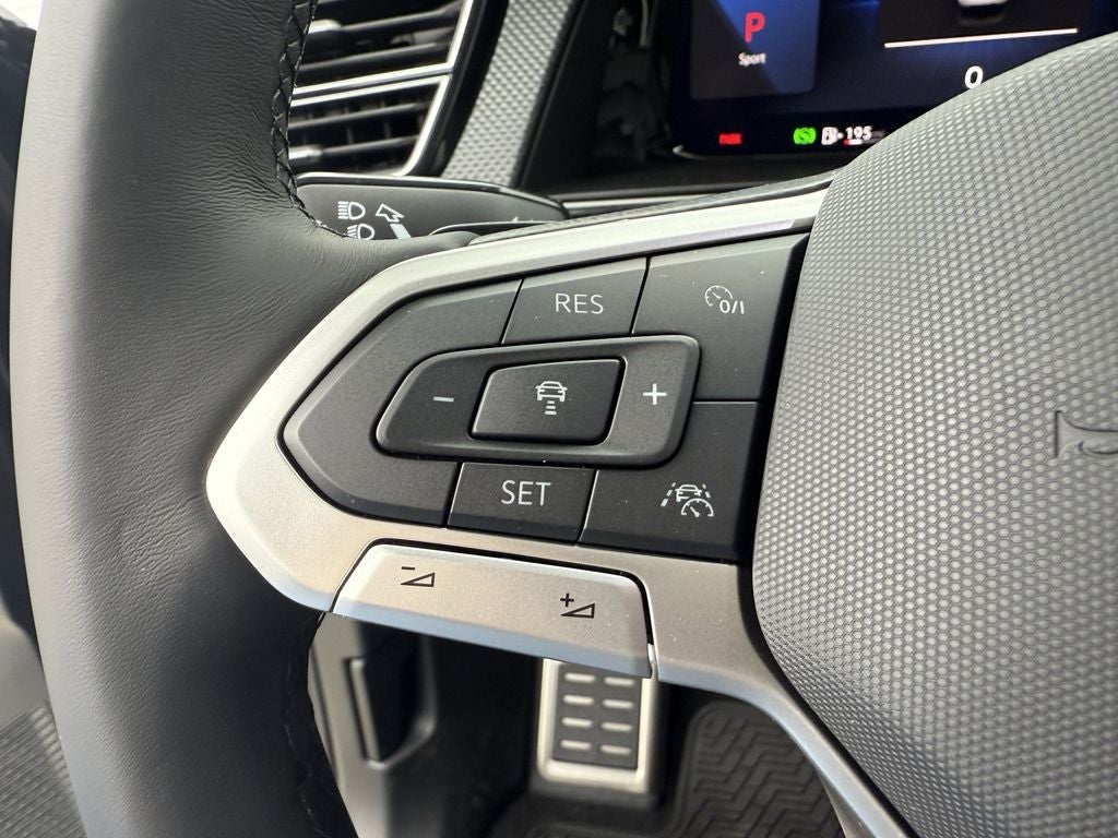 2026 Volkswagen Atlas Cross Sport 2.0T SEL R-Line Black