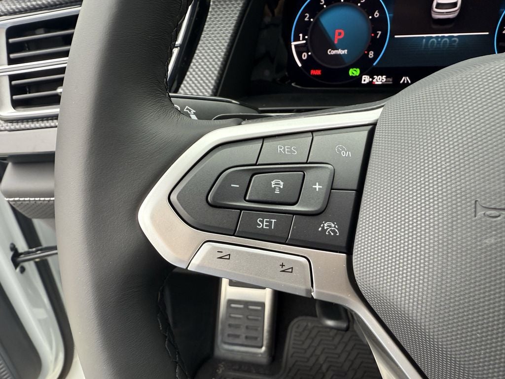 2026 Volkswagen Atlas Cross Sport 2.0T SEL R-Line Black