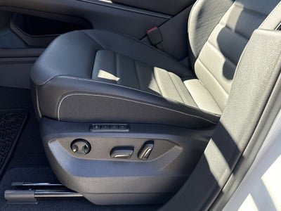 2026 Volkswagen Atlas Cross Sport 2.0T SEL