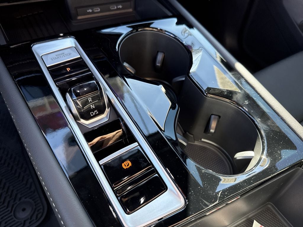 2026 Volkswagen Atlas Cross Sport 2.0T SEL