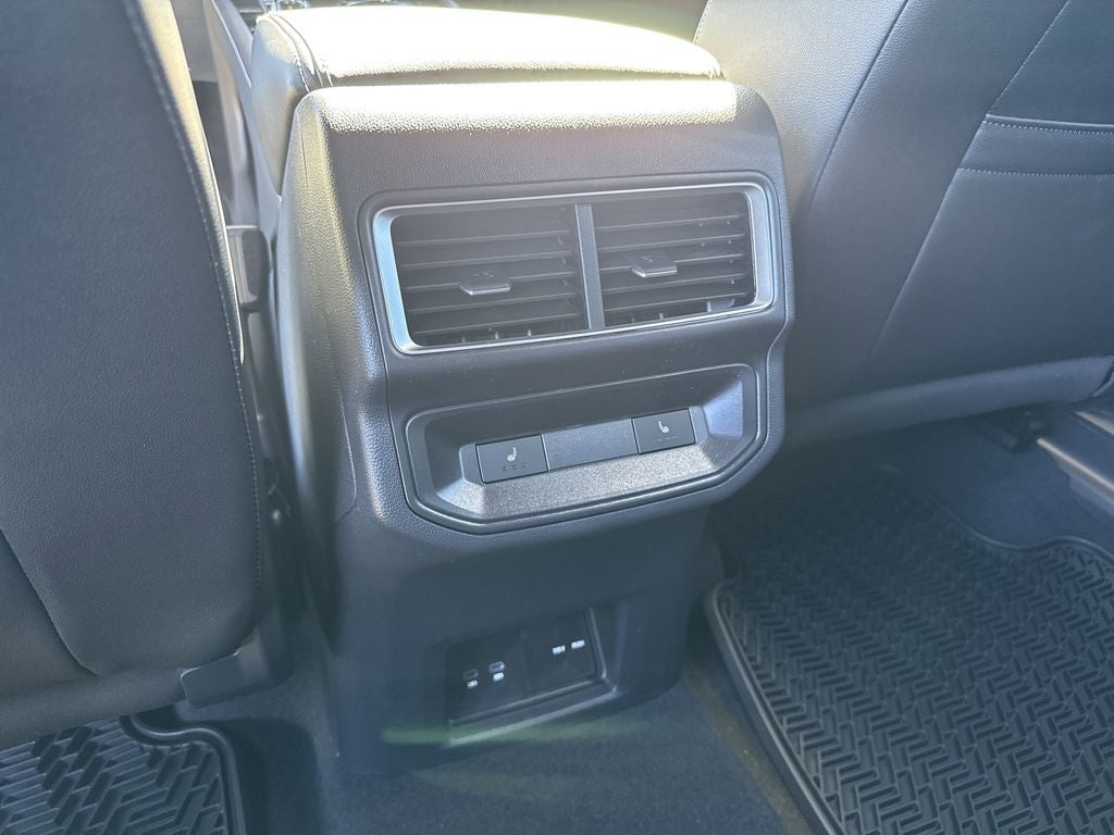 2026 Volkswagen Atlas Cross Sport 2.0T SEL