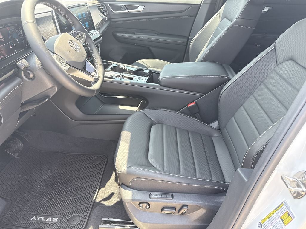 2026 Volkswagen Atlas Cross Sport 2.0T SEL