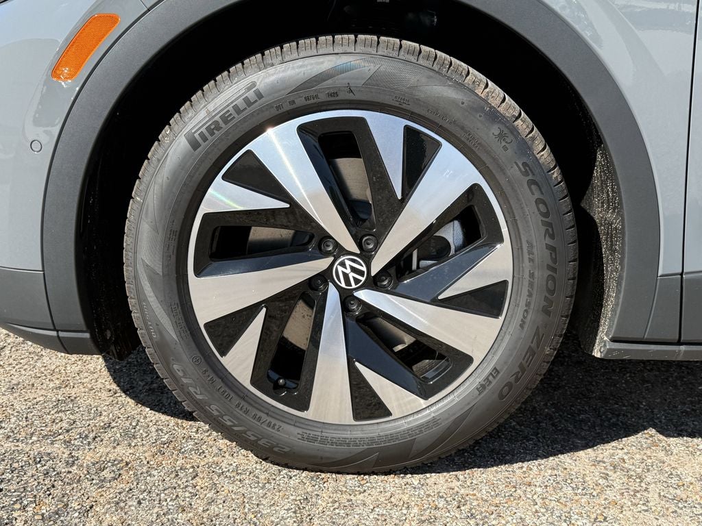 2025 Volkswagen ID.4 Pro