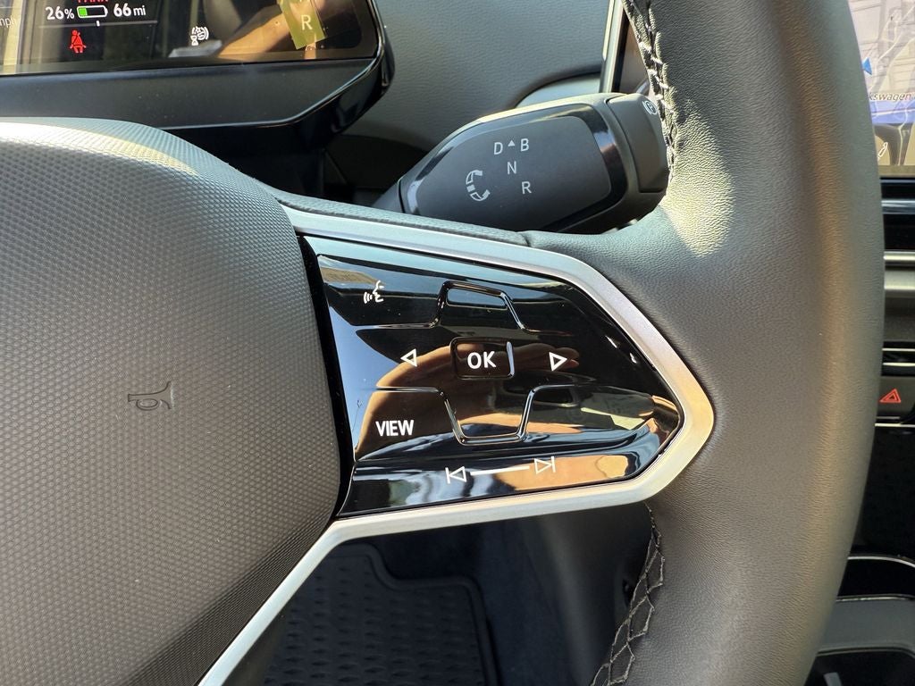 2025 Volkswagen ID.4 Pro