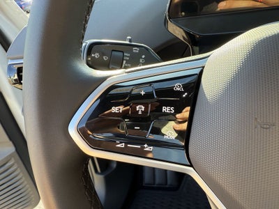 2025 Volkswagen ID.4 Pro