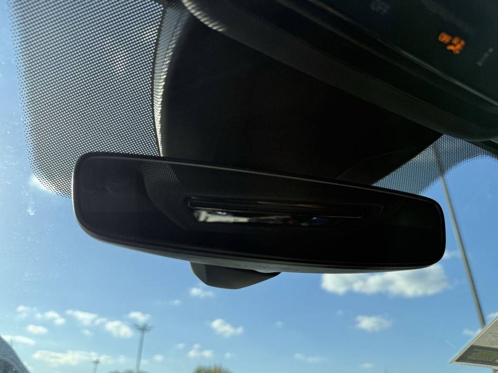 2025 Volkswagen ID.4 Pro