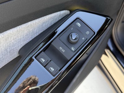 2025 Volkswagen ID.4 Pro