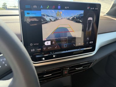 2025 Volkswagen ID.4 Pro