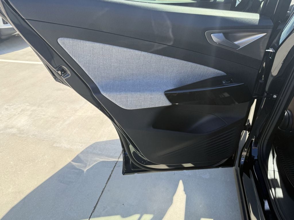 2025 Volkswagen ID.4 Pro