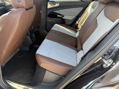 2025 Volkswagen ID.4 Pro