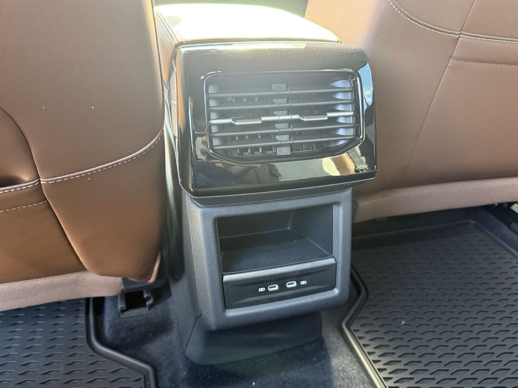 2025 Volkswagen ID.4 Pro