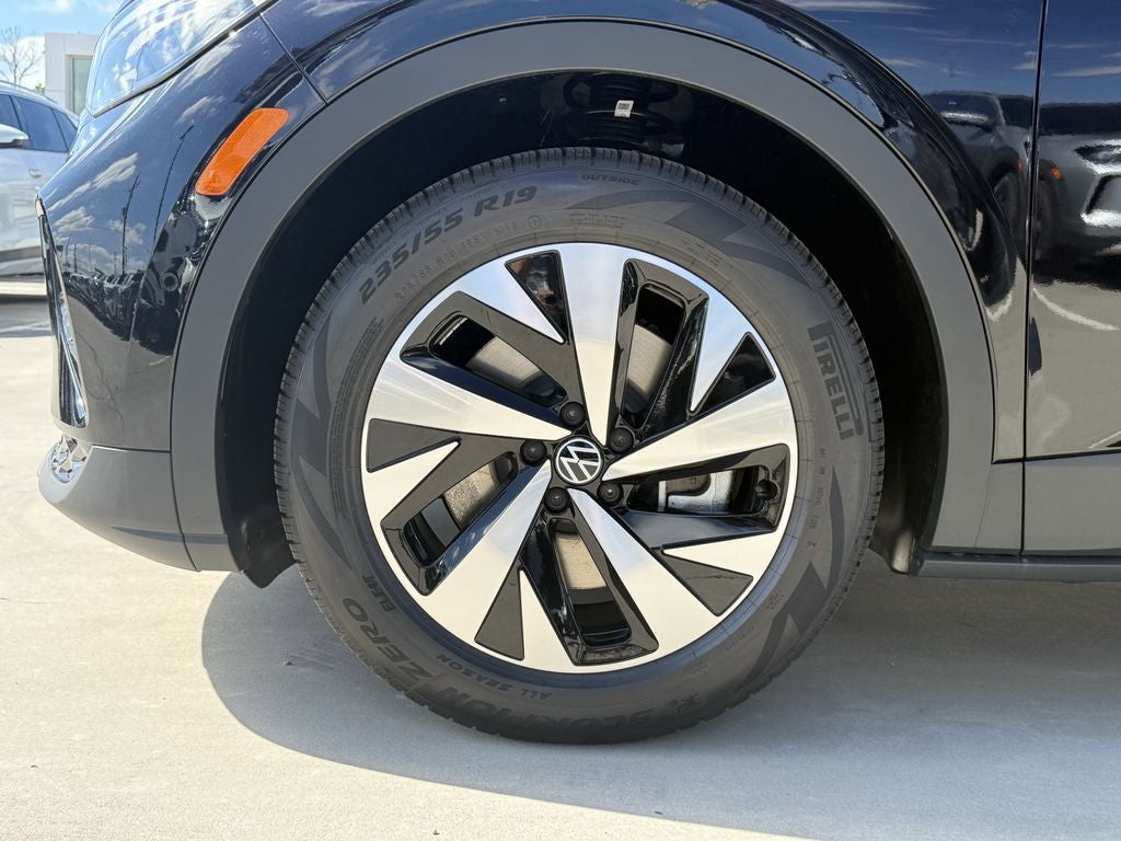 2025 Volkswagen ID.4 Pro