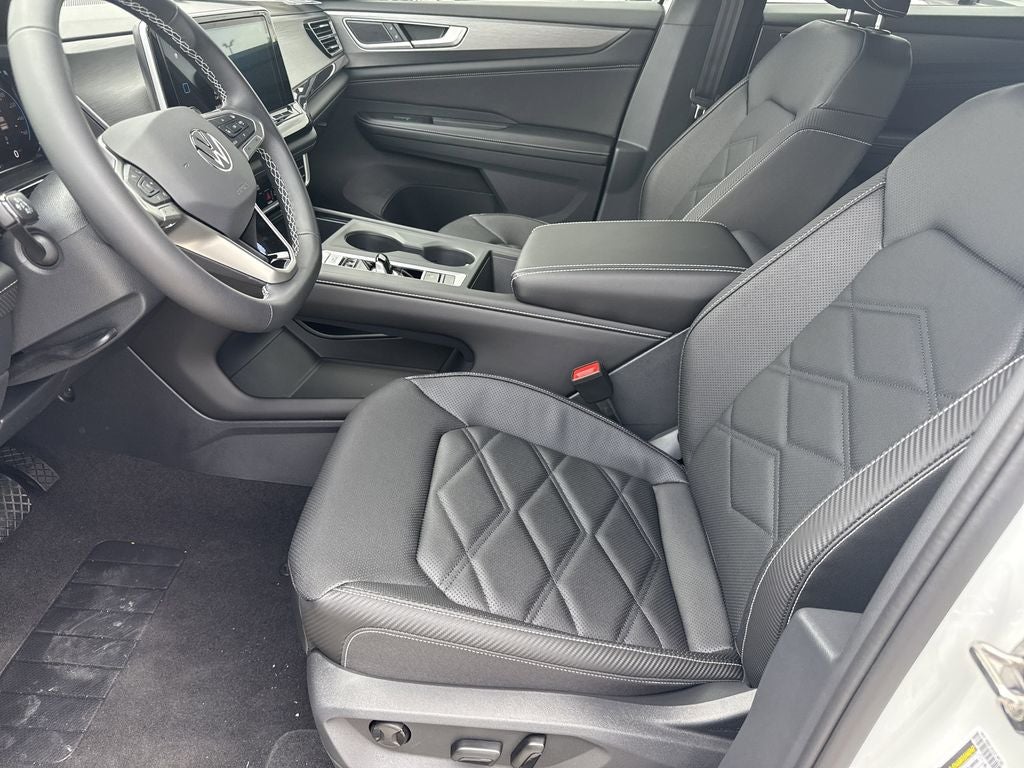 2026 Volkswagen Atlas Cross Sport 2.0T SE