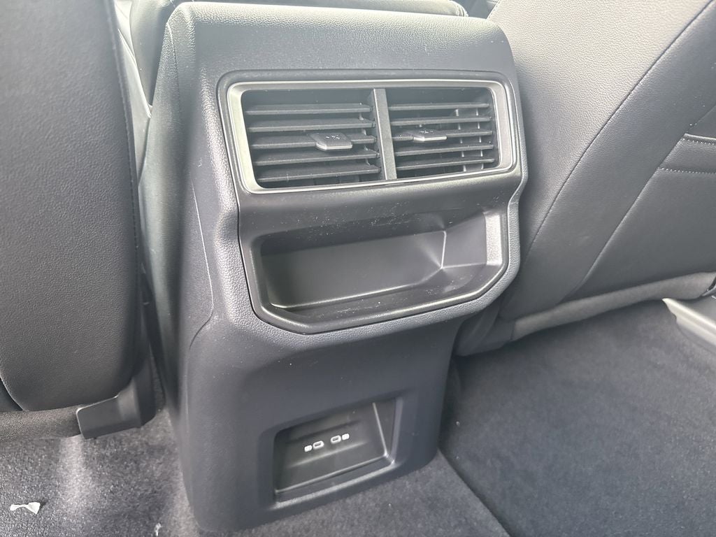 2026 Volkswagen Atlas Cross Sport 2.0T SE